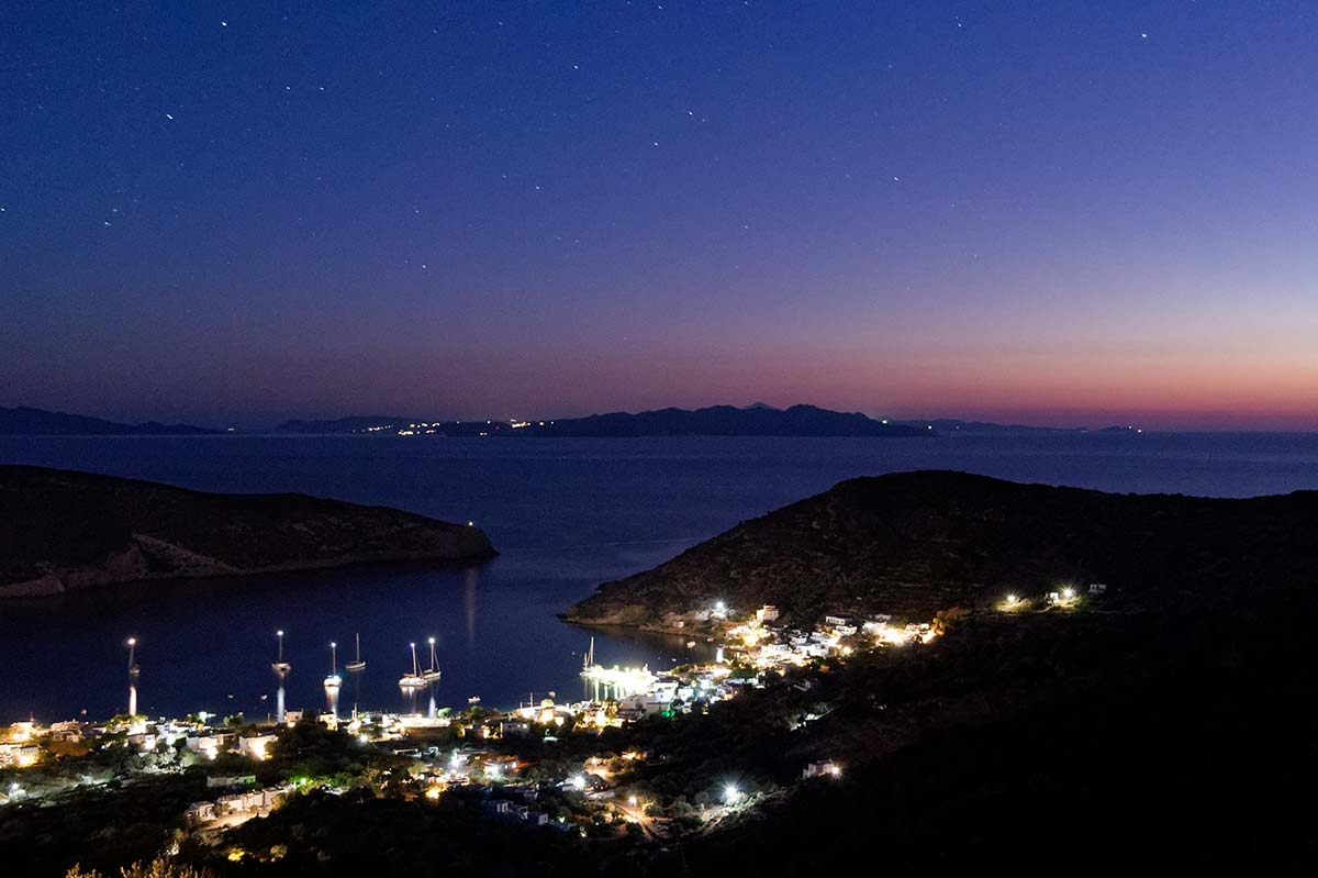 Το Βαθύ την ώρα του δειλινού